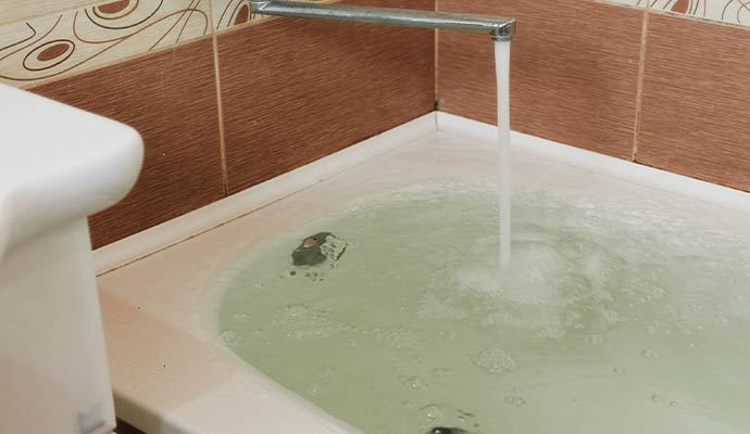Tub overflow 1